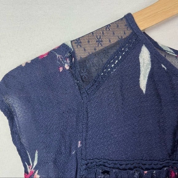 Rewind Navy Blue Floral Short Sleeve Ruffle Blouse XS - Picture 5 of 6